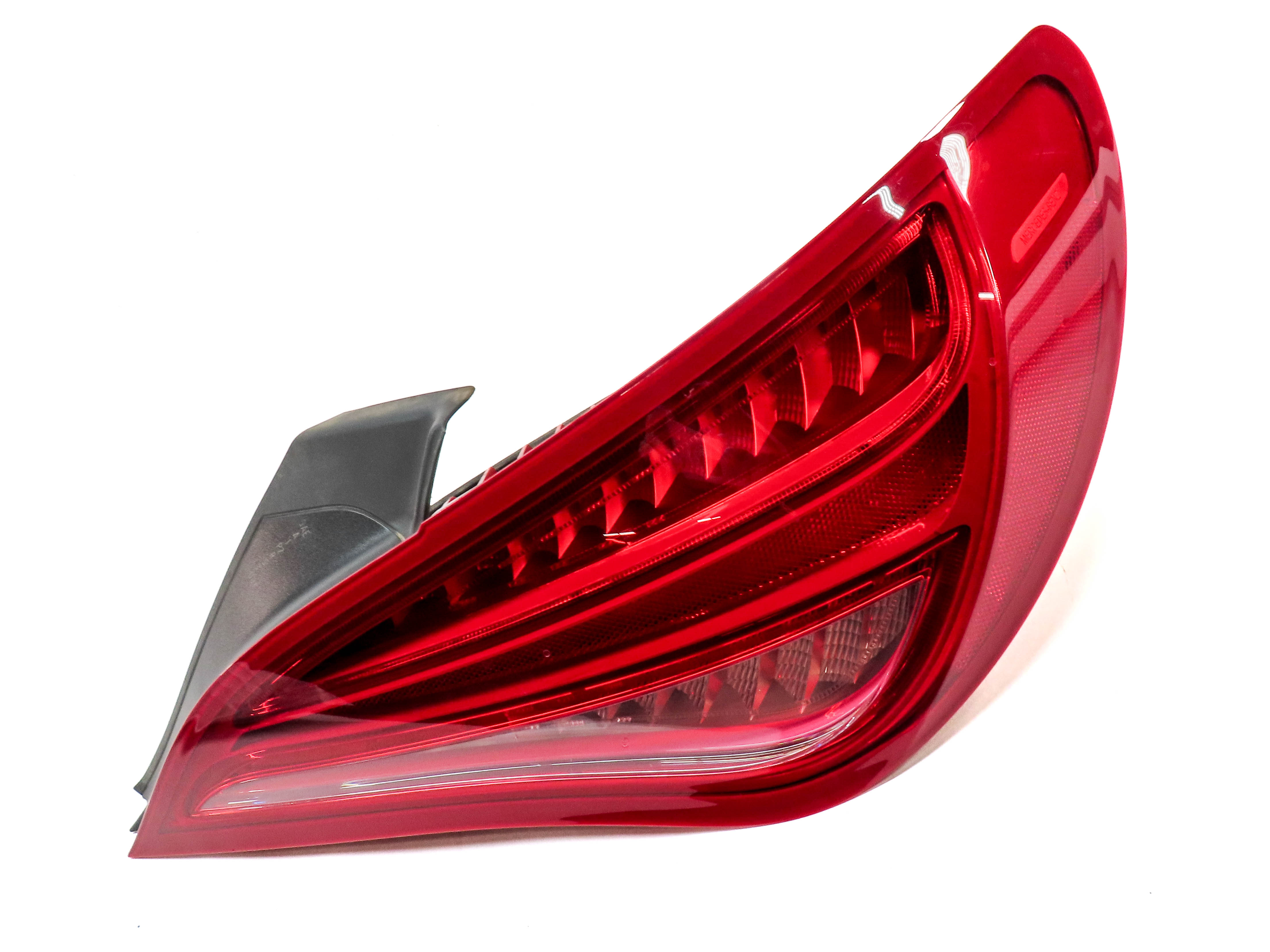 2014-2016 MERCEDES CLA-CLASS (C117) RIGHT TAILLIGHT BRAKE LIGHT LAMP (LED) — exact item pictured